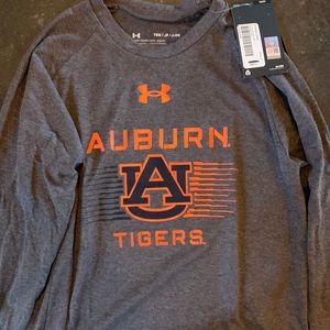 Under Armour Auburn long sleeve T-shirt.